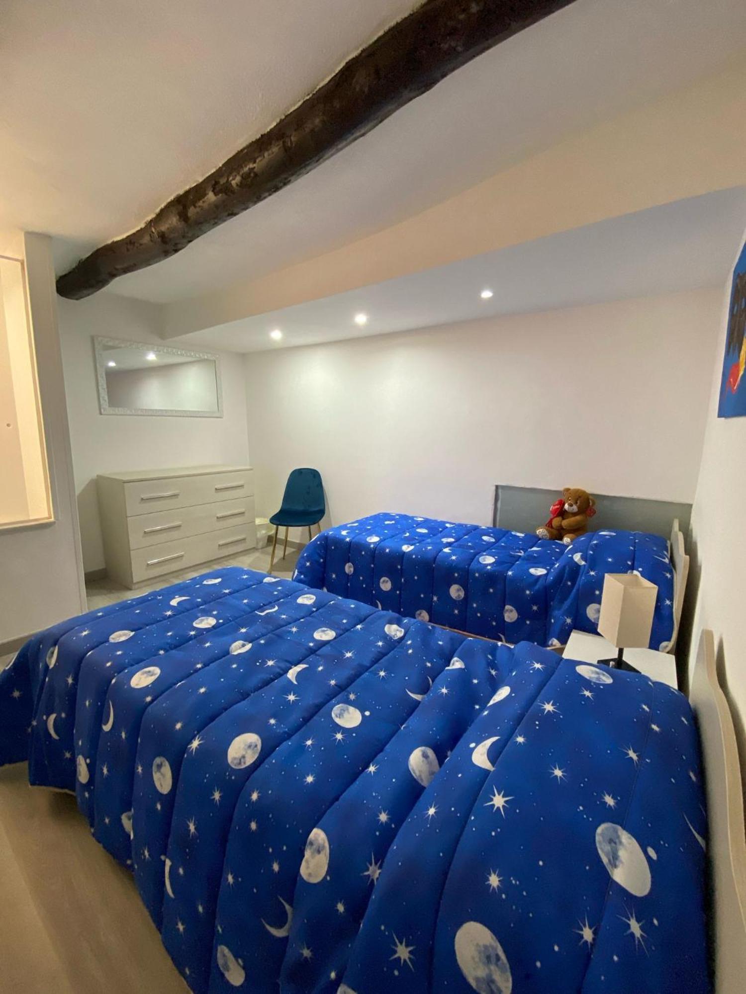 Apartment Donnaregina5 Neapel