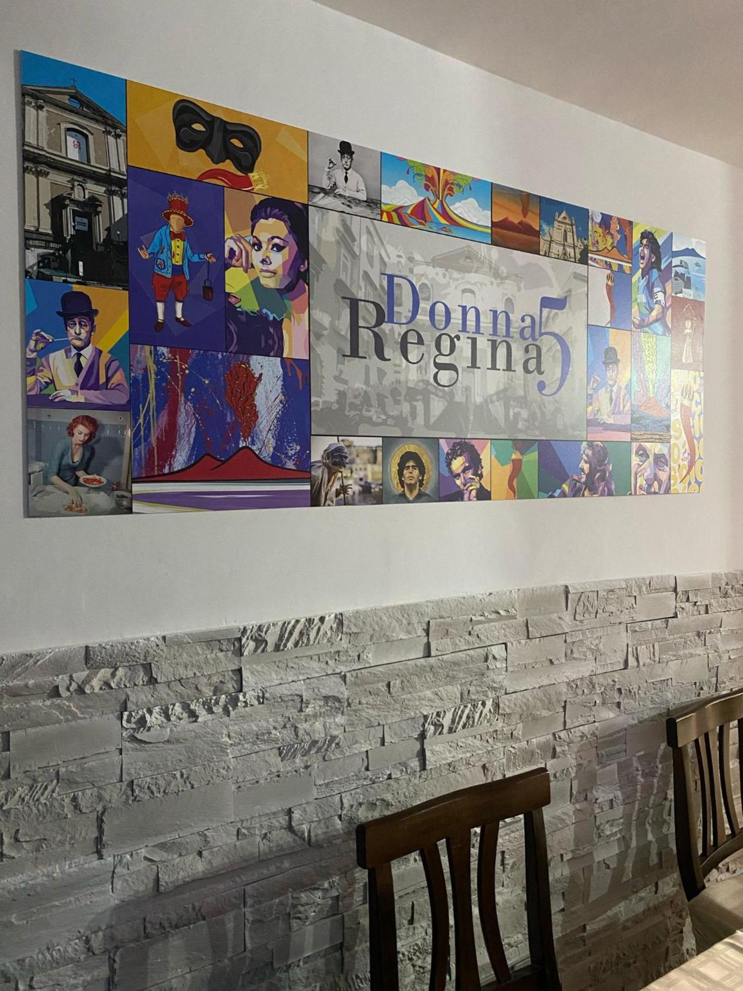Donnaregina5 * Neapel